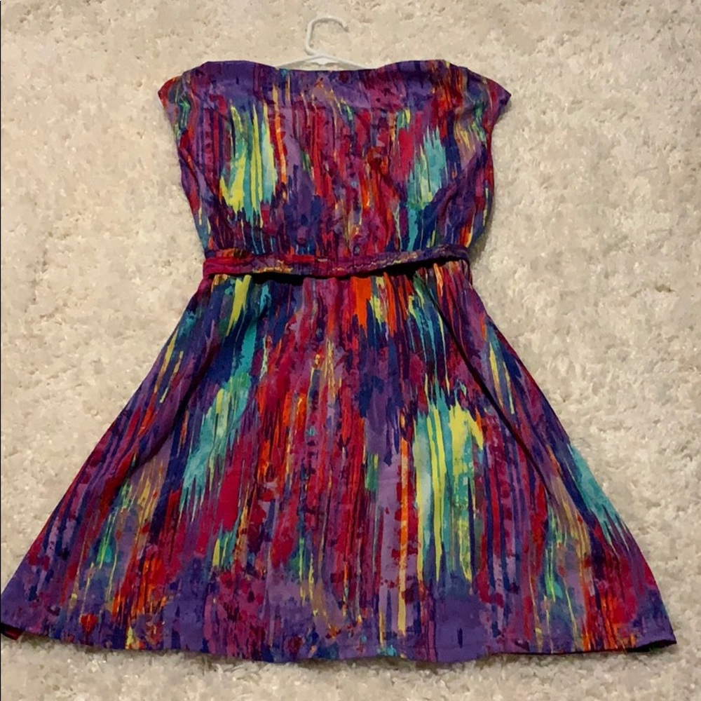 Dress - Picture 2 of 6